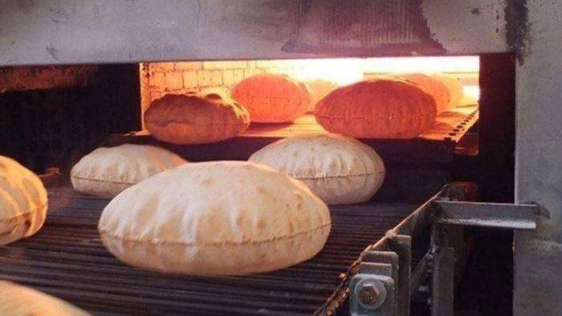 نقابة الأفران: عمليات تهريب كبيرة للقمح والطحين وعلى الجيش فتح تحقيق