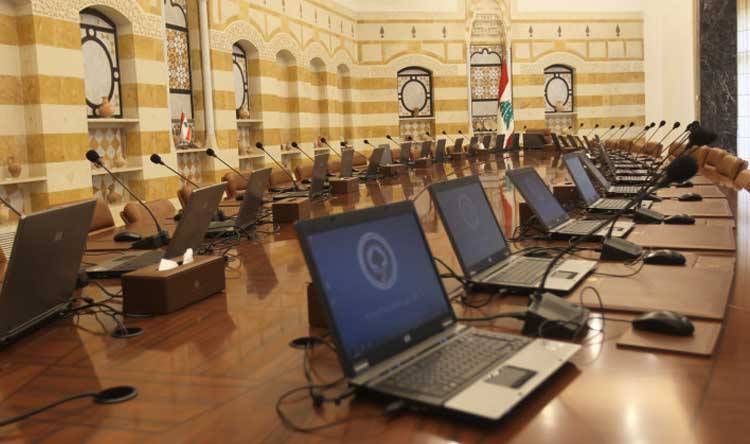ساعات للمحاولة الحكومية عشية “الأيام العشرة”