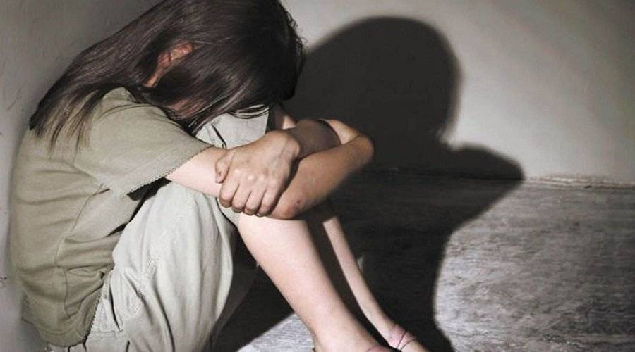 في صور.. أربعيني يتحرّش بابنة الـ9 أعوام!