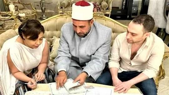 شيرين تعود إلى 