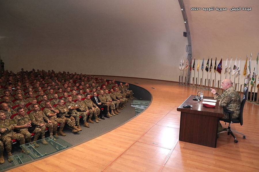 قائد الجيش: ممنوع الإخلال بالأمن