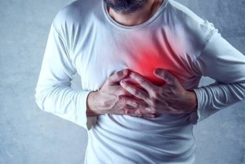 النوبة القلبية.. أعراض يمكن أن تنبئ بالإصابة قبل شهر