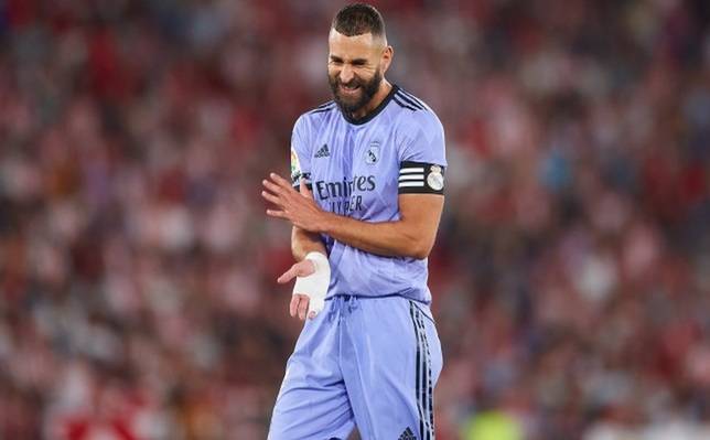 بعد اتهامه بالتهرب من الملكي.. بنزيما يخرج عن صمته قبل انطلاق كأس العالم
