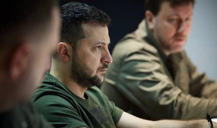 زيلينسكي: على الأوروبيين التوحد بوجه روسيا
