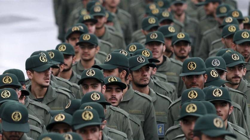 مقتل عقيد في الحرس الثوري الإيراني بانفجار عبوة ناسفة