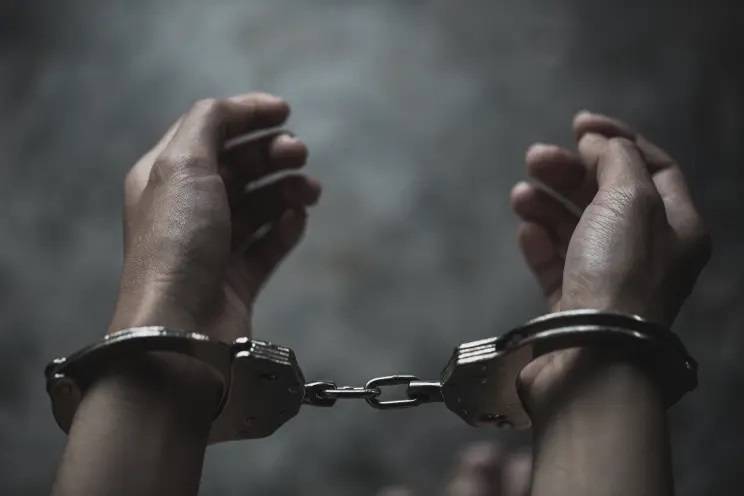 عصابة إيرانية تقوم بعمليات سلب عبر التنويم المغناطيسي!