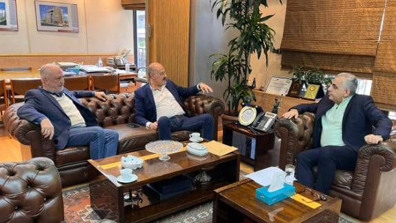 رفع التقديمات الصحية بين عبد الله وكركي