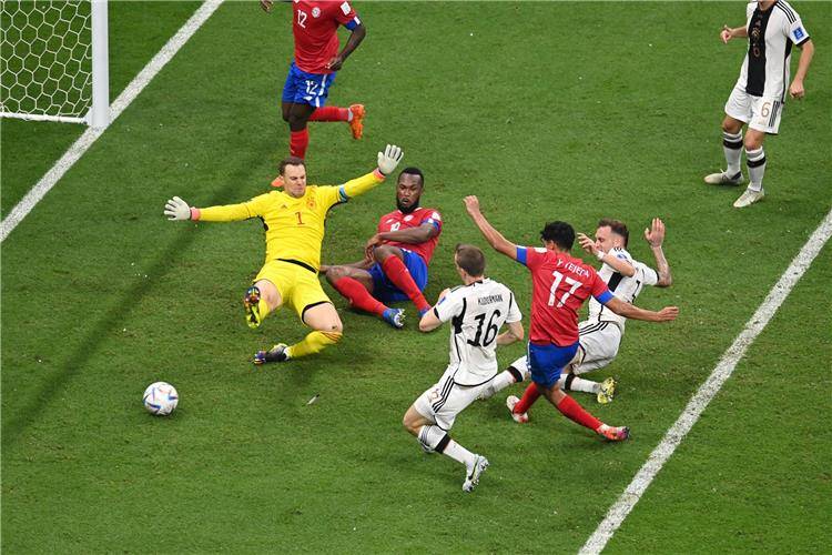 هدف التعادل (2-2)  لألمانيا في مرمى كوستاريكا