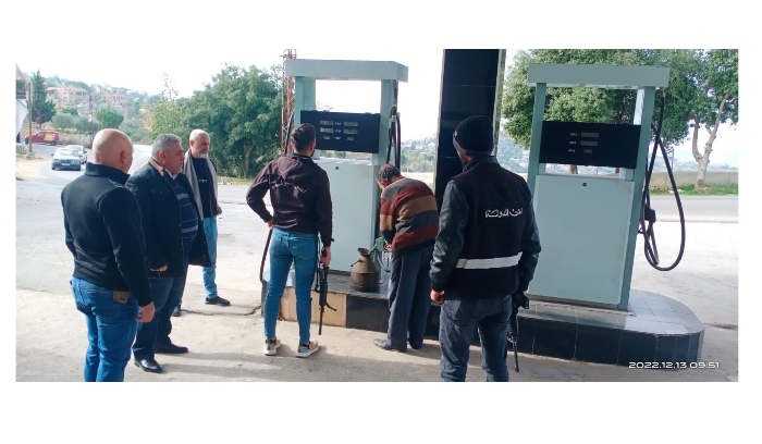 محاضر ضبط بحق محطات محروقات و سوبرماركت