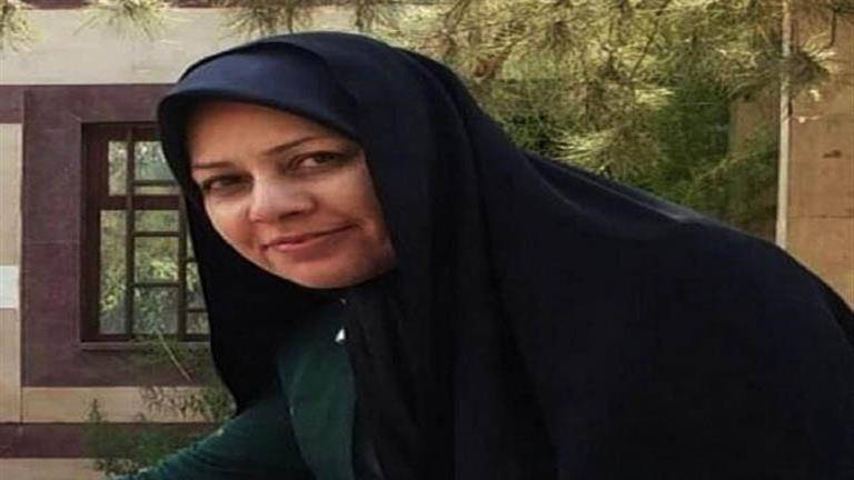 ابنة شقيقة خامنئي المعتقلة بسجن إيفين تدخل في إضراب عن الطعام