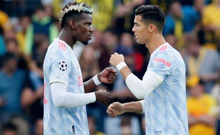 بوغبا يثني على رونالدو: لم أرَ لاعب كرة بمثل هذا الانضباط