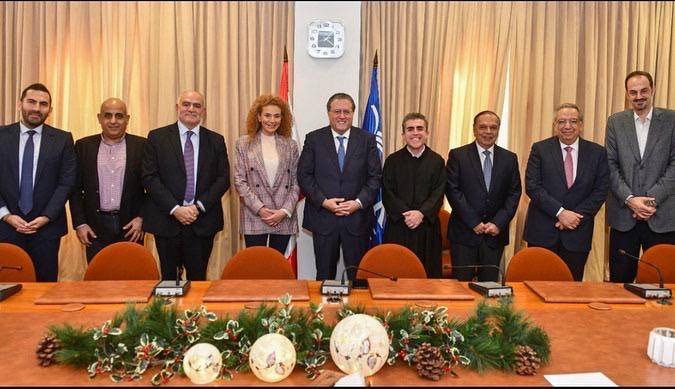 وفد من الهيئات الاقتصادية برئاسة شقير زار جامعة الروح القدس - الكسليك