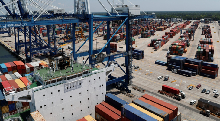 لبنان يستورد لبلدين؟!