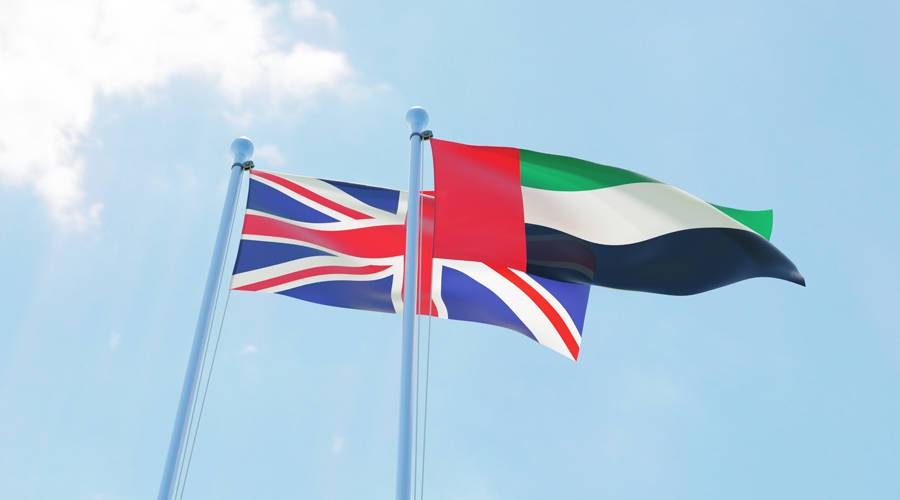 الإمارات وبريطانيا توقعان مذكرة تفاهم للنهوض بقطاع الطاقة والعمل المناخي