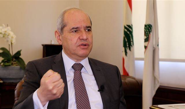 ملحم خلف: الشرطة القضائية أنهت التحقيق مع وليام نون واتصلت بالقاضي زاهر حمادة الذي قرّر ترك وليام في سند كفالة في قضية الشرطة القضائية بانتظار ما سيحصل في قضية أمن الدولة