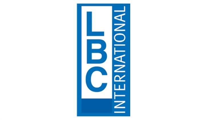 مجهولون ألقوا قنبلة باتجاه مبنى الـ LBCI ما أدى الى انفجارها والتسبب بأضرار مادية وعناصر من مخابرات الجيش وقوى الأمن وشعبة المعلومات حضروا إلى المكان وباشروا بالتحقيقات