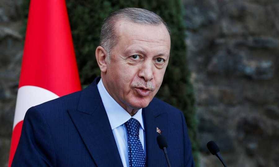 أردوغان يضع 