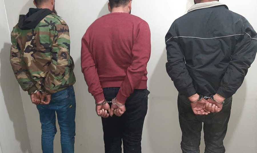توقيف 4 أشخاص بتهم سرقة واحتيال وتزوير