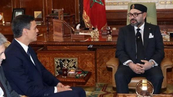 الملك المغربي يجري محادثات هاتفية مع  رئيس الحكومة الإسبانية
