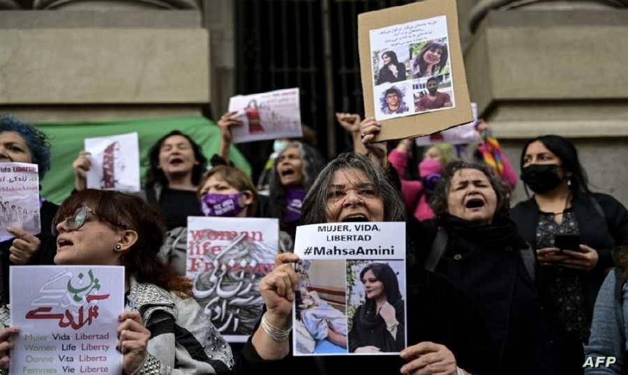 إيران.. حكم بالإعدام على امرأة حامل!