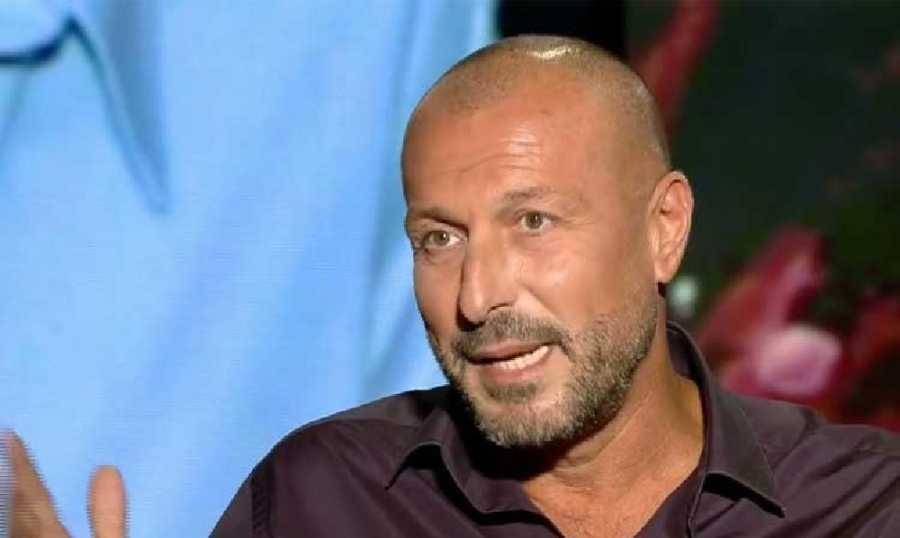 ايلي مشنتف يعلن انفصاله: 
