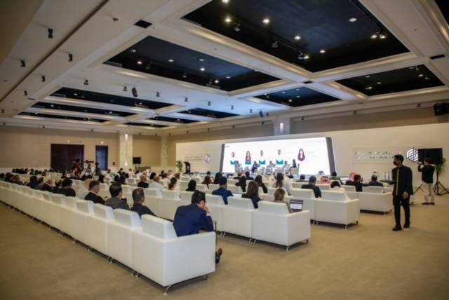 الإمارات توفر فرصاً واعدة للاستثمار في الاستدامة والطاقة