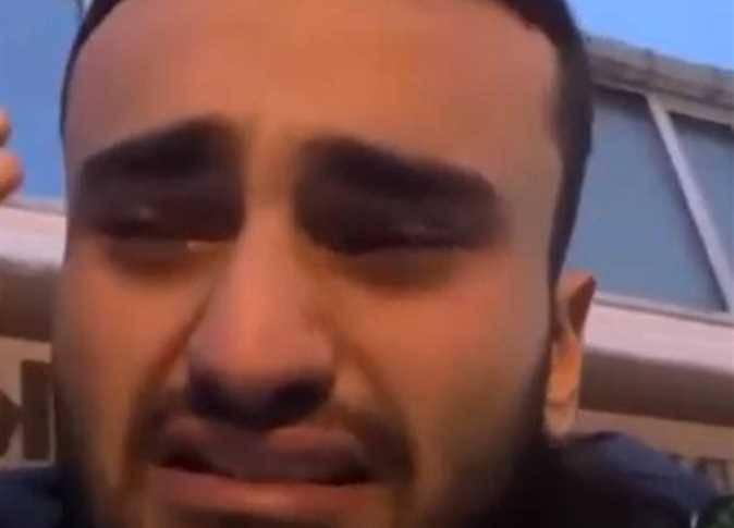 بالدموع... الشيف بوراك يطلب المساعدة