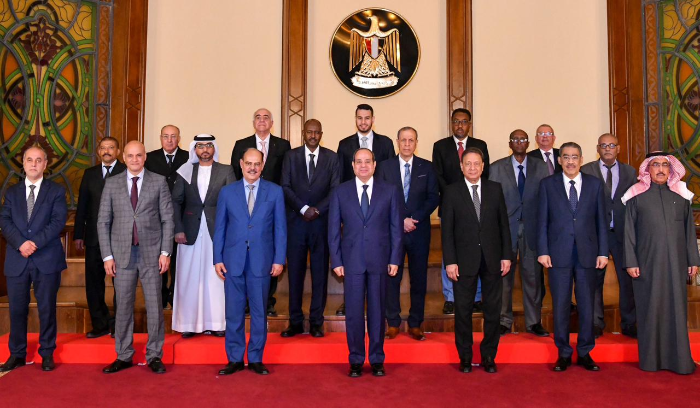 السيسي يستقبل أعضاء الأمانة العامة الجديدة لـ