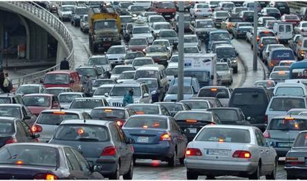 زحمة سير خانقة في جميع المناطق خاصة على مداخل العاصمة بيروت