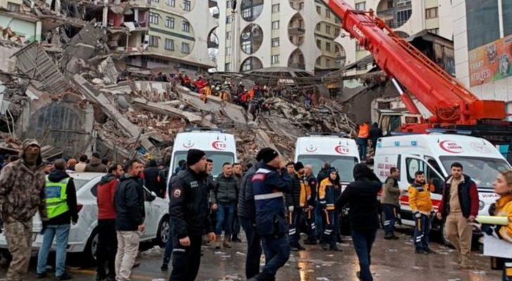 الداخلية التركية: عدد الوفيات جراء الزلزال تجاوز الـ 50 ألفا