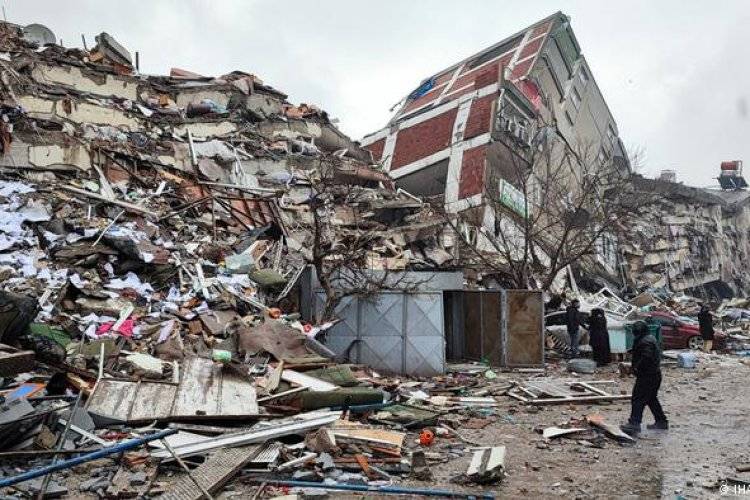 إدارة الكوارث التركية تدعو المواطنين للابتعاد عن السواحل وسط خطر ارتفاع مستوى البحر عقب زلزالي هاتاي