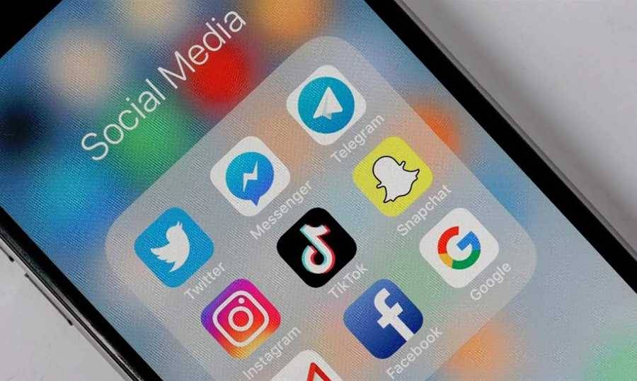 بعد تجاوز عتبة 45 مليون مستخدم.. تيك توك وتويتر بين منصات أخرى ستخضع لقيود جديدة