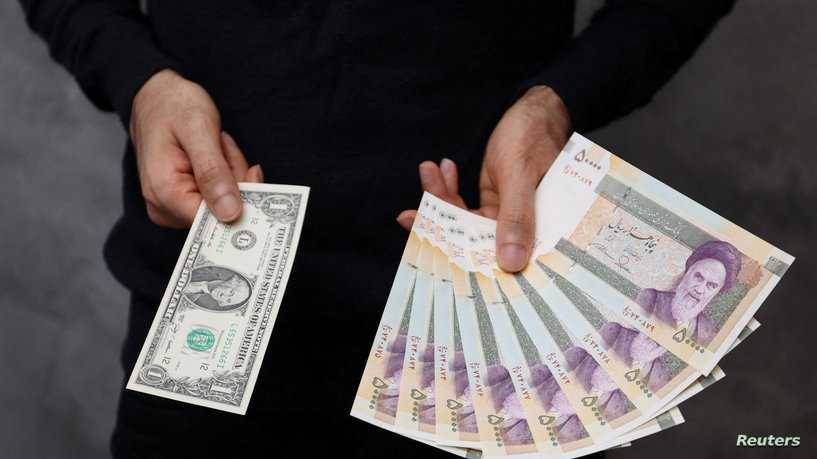 إيران.. الغضب الشعبي يتصاعد بعد تراجع الريال التاريخي