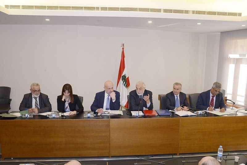 لجنة الدفاع: لاجراء الانتخابات البلدية في وقتها