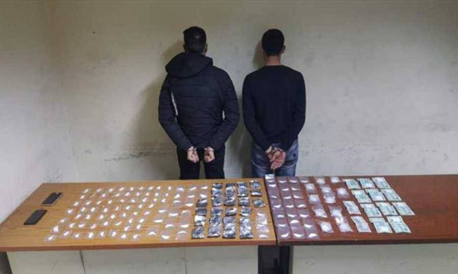 يروّجان المخدرات في كسروان والمتن.. فوقعا بقبضة 