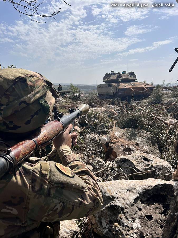 بالفيديو: دورية للجيش تُجبر دورية للعدو على التراجع بعد خرقها الخط الأزرق
