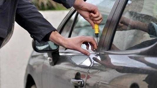 محاولة فاشلة لسرقة سيارة