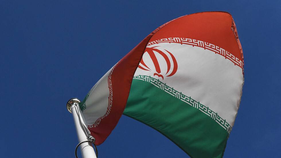 مسؤول إيراني: واشنطن سمحت للعراق بالإفراج عن أصول إيرانية بقيمة 500 مليون دولار