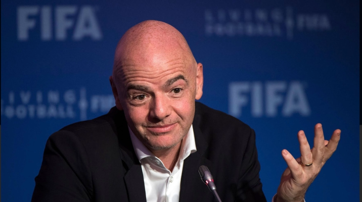 إنفانتينو يسخر من منتخب إيطاليا.. ويستشهد بصلاح