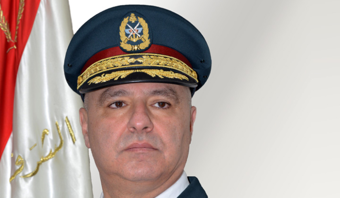 قائد الجيش: أنتِ 
