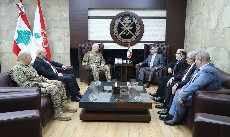 استقبالات قائد الجيش