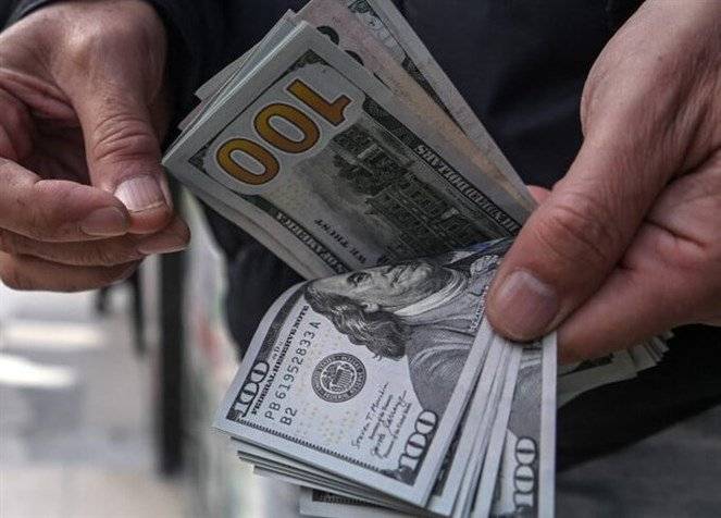 ارتفاع قياسي جديد بالدولار مساءً