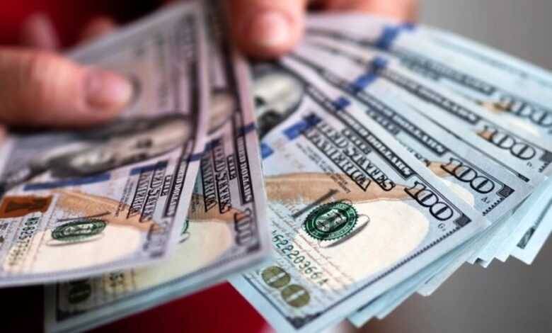 الدولار يسجّل تراجعاً لافتاً