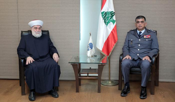 الاوضاع في الشمال بين عثمان والمفتي إمام