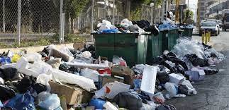 هل تعود النفايات إلى الشارع؟