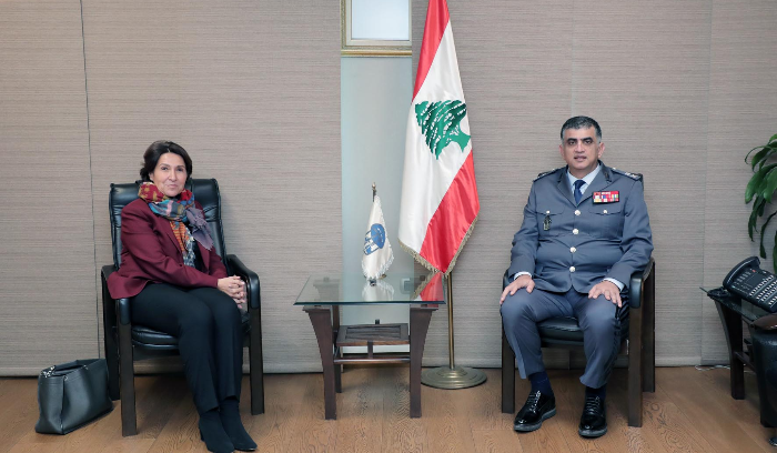 عثمان يلتقي غريو