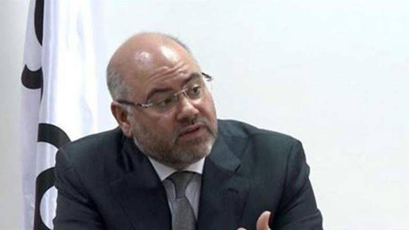 الأبيض: نمُرّ في أوقات صعبة