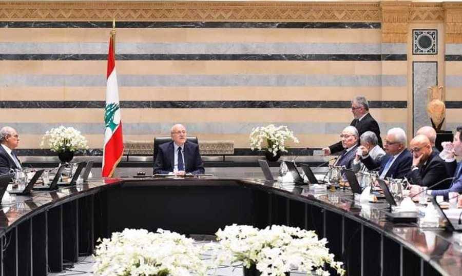 إقرار الزيادات المقترحة على رواتب القطاع العام