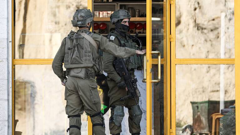 الشرطة الإسرائيلية تغلق مداخل البلدة القديمة في القدس