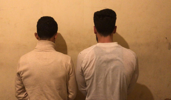 توقيف اثنين من منفذي سطو مسلح على محل مجوهرات